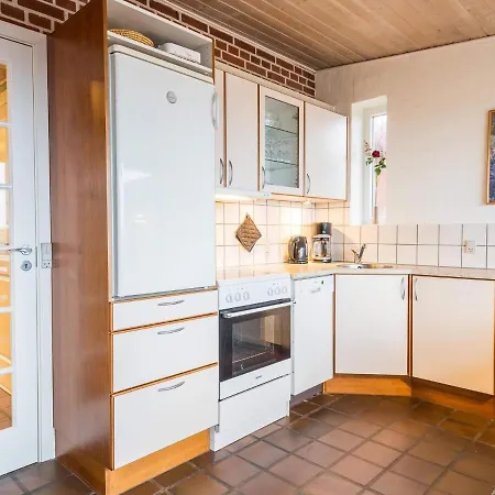 Σπίτι διακοπών 5 Person Holiday On A In Henne *